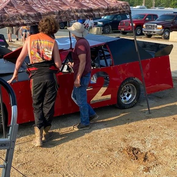 Meet your Posher, Nicolas - Picture 1 of 1